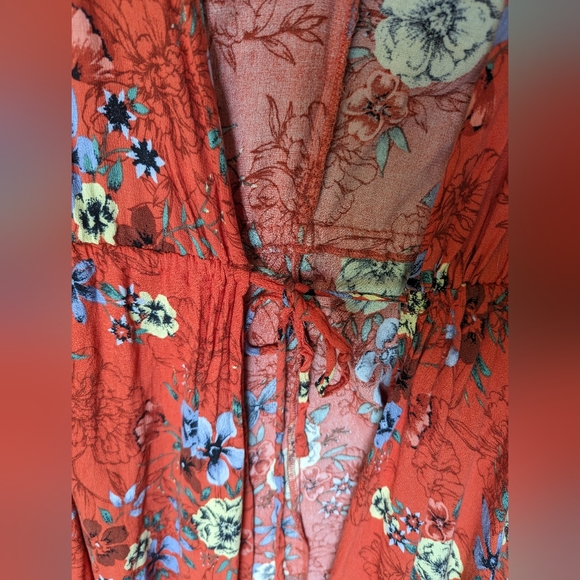 Torrid Crepe Tie Front Floral Kimono - Picture 4 of 9